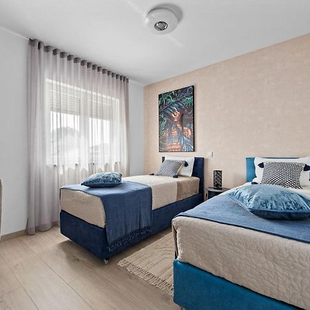 Apartment Leone Medulin Exterior foto